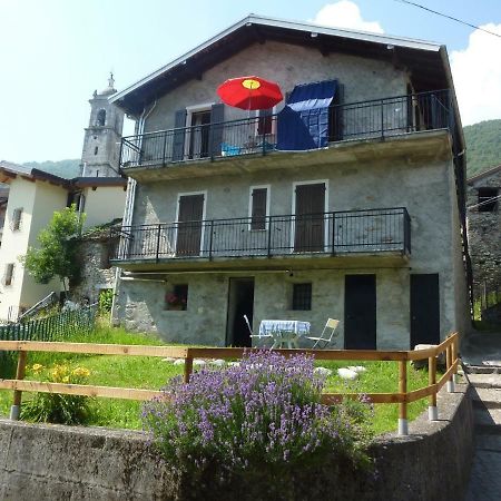 Appartement Piccola Perla A Livo à Livo  Extérieur photo